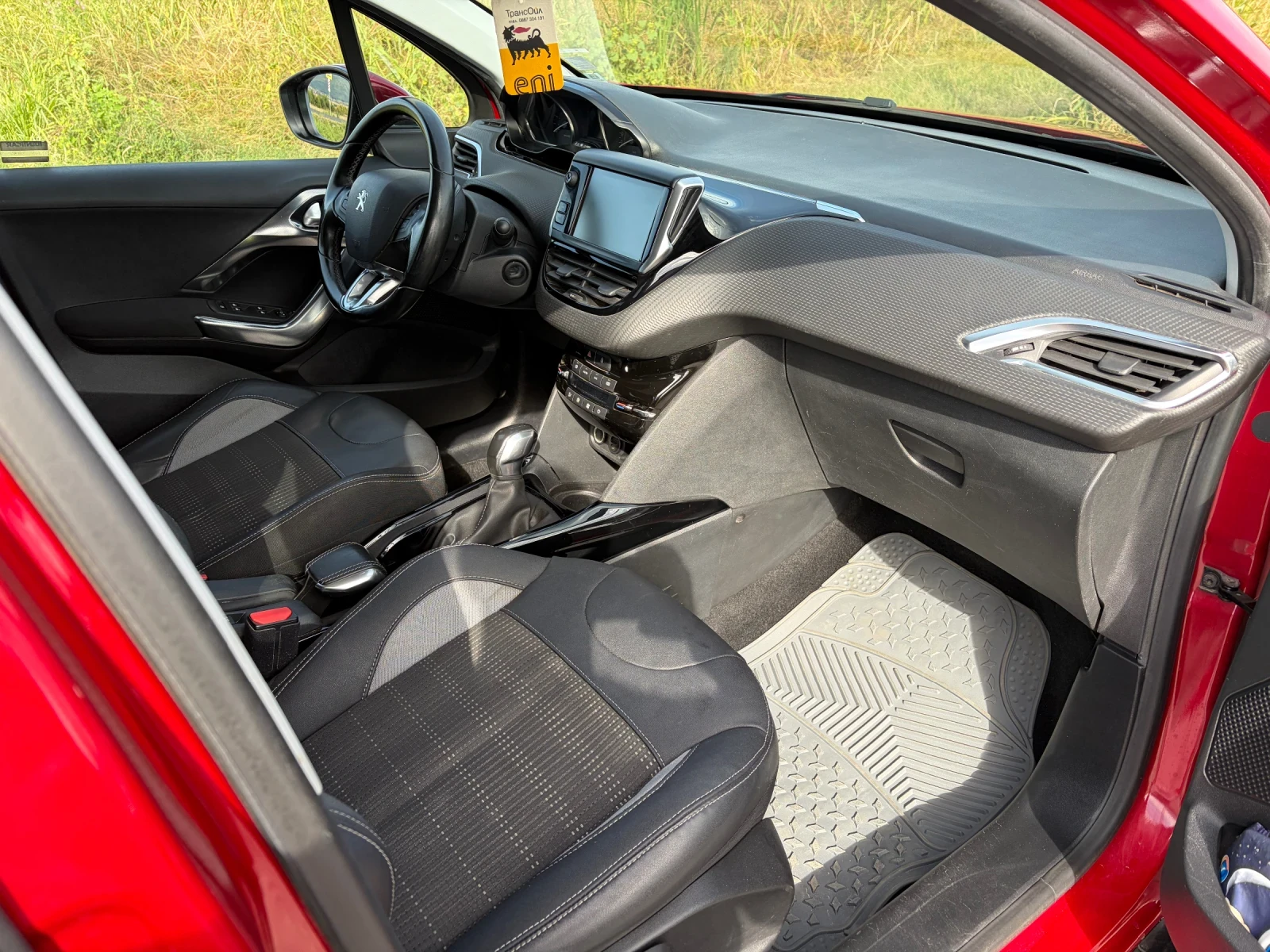Peugeot 2008 1.5 HDI, снимка 11 - Автомобили и джипове - 56087473