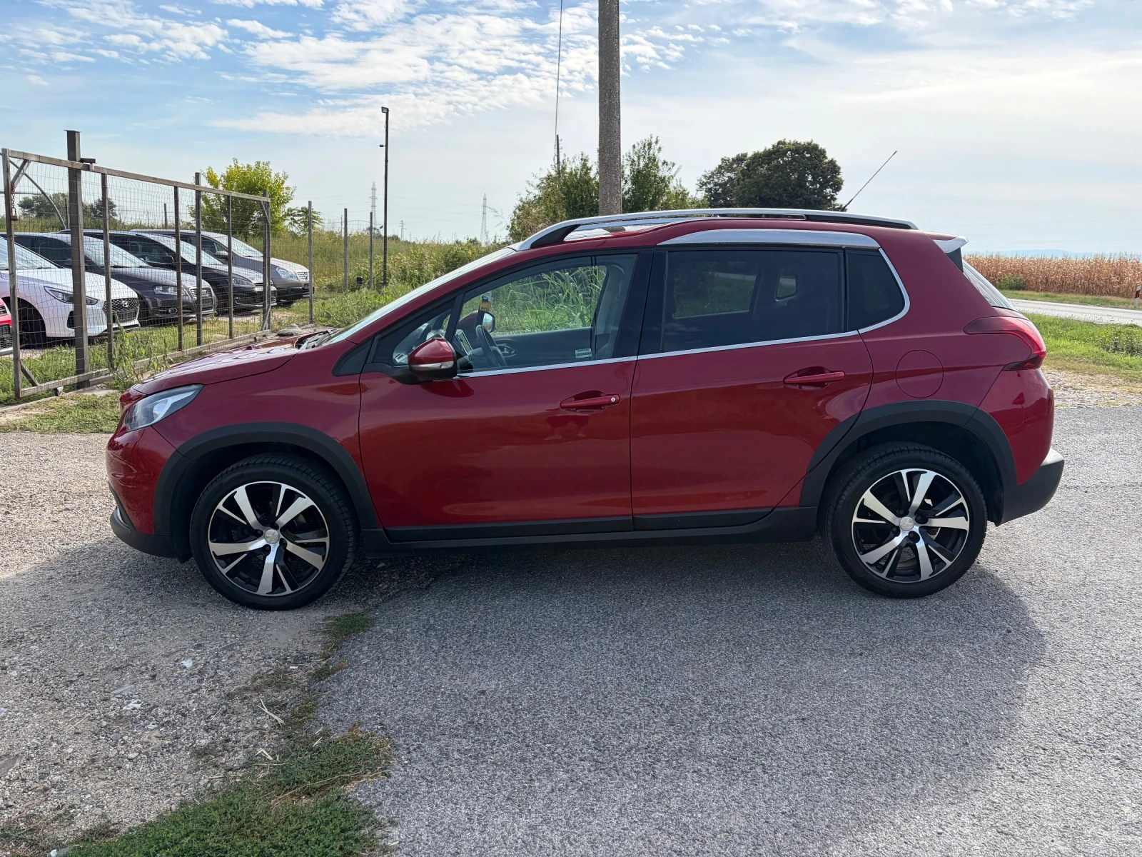 Peugeot 2008 1.5 HDI, снимка 2 - Автомобили и джипове - 56087473
