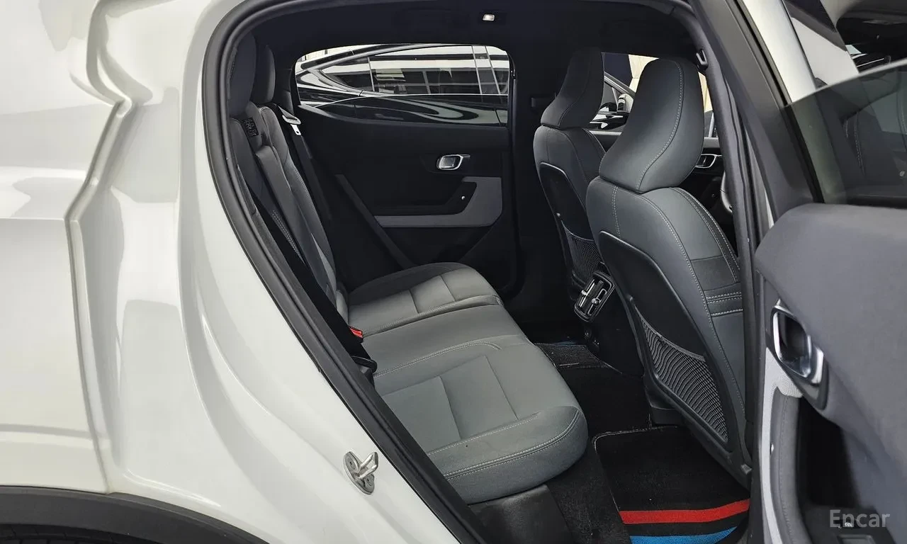 Polestar 2 Long Range Single Motor/ДИСТРОНИК/360/КРАЙНА ЦЕНА, снимка 11 - Автомобили и джипове - 56285388