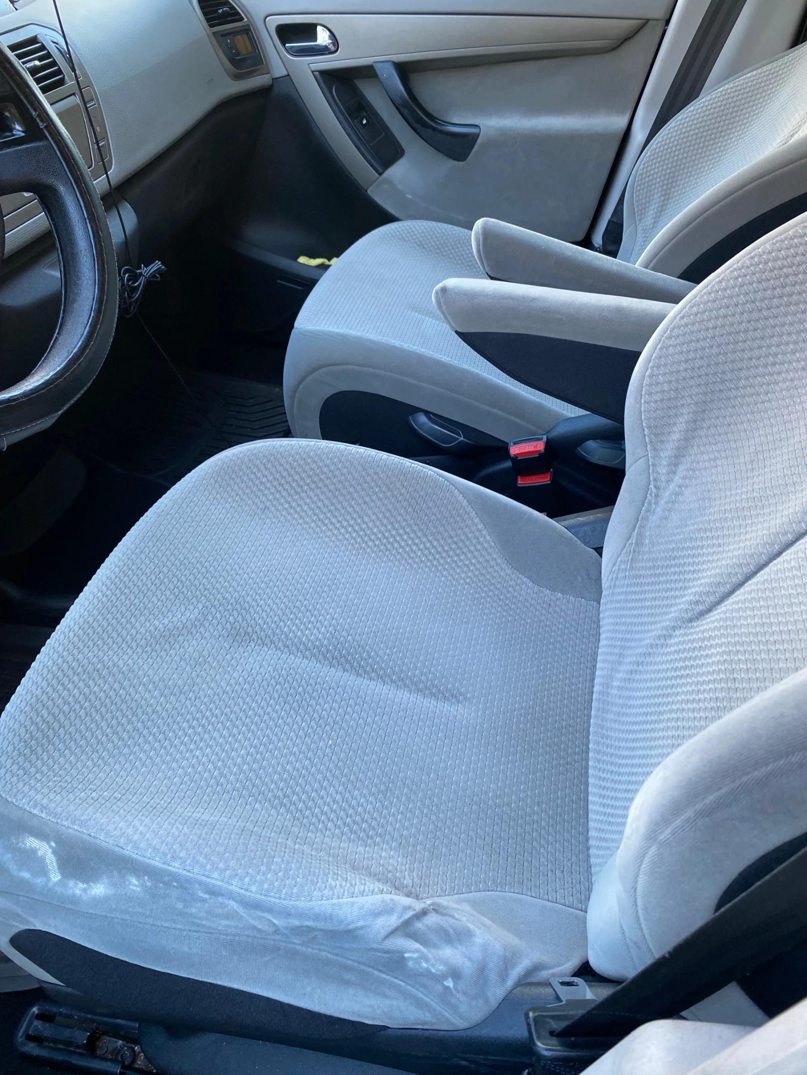 Citroen Grand C4 Picasso, снимка 5 - Автомобили и джипове - 56243011