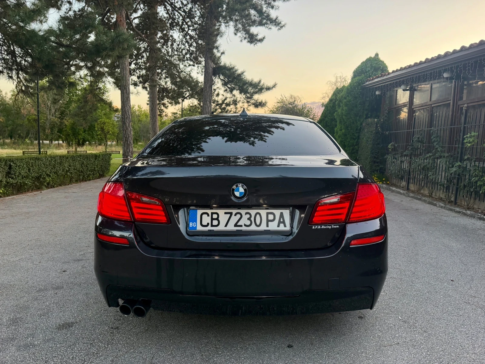 BMW 530 M-Pack-FULL-shadow line!!, снимка 6 - Автомобили и джипове - 56298313