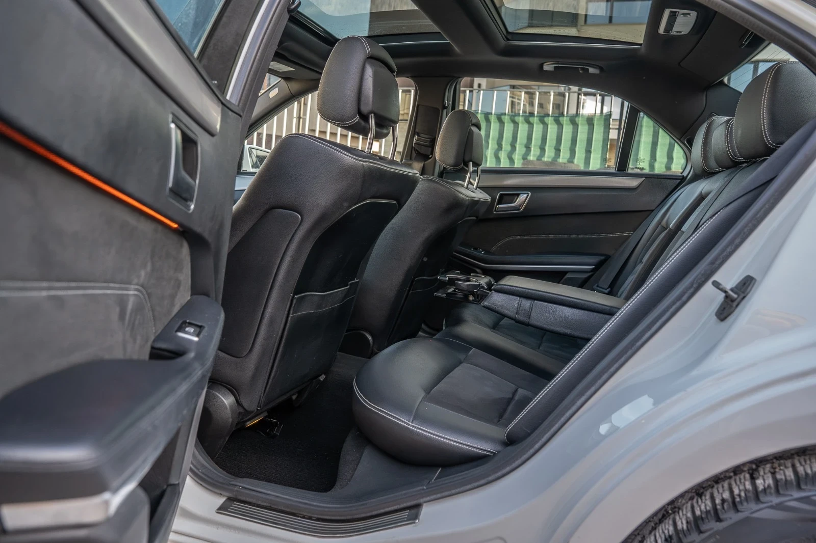 Mercedes-Benz E 350 PANO-AMG-FACE-360CAM-���������-DISTR-�����-FULL | Mobile.bg � ����������� 15