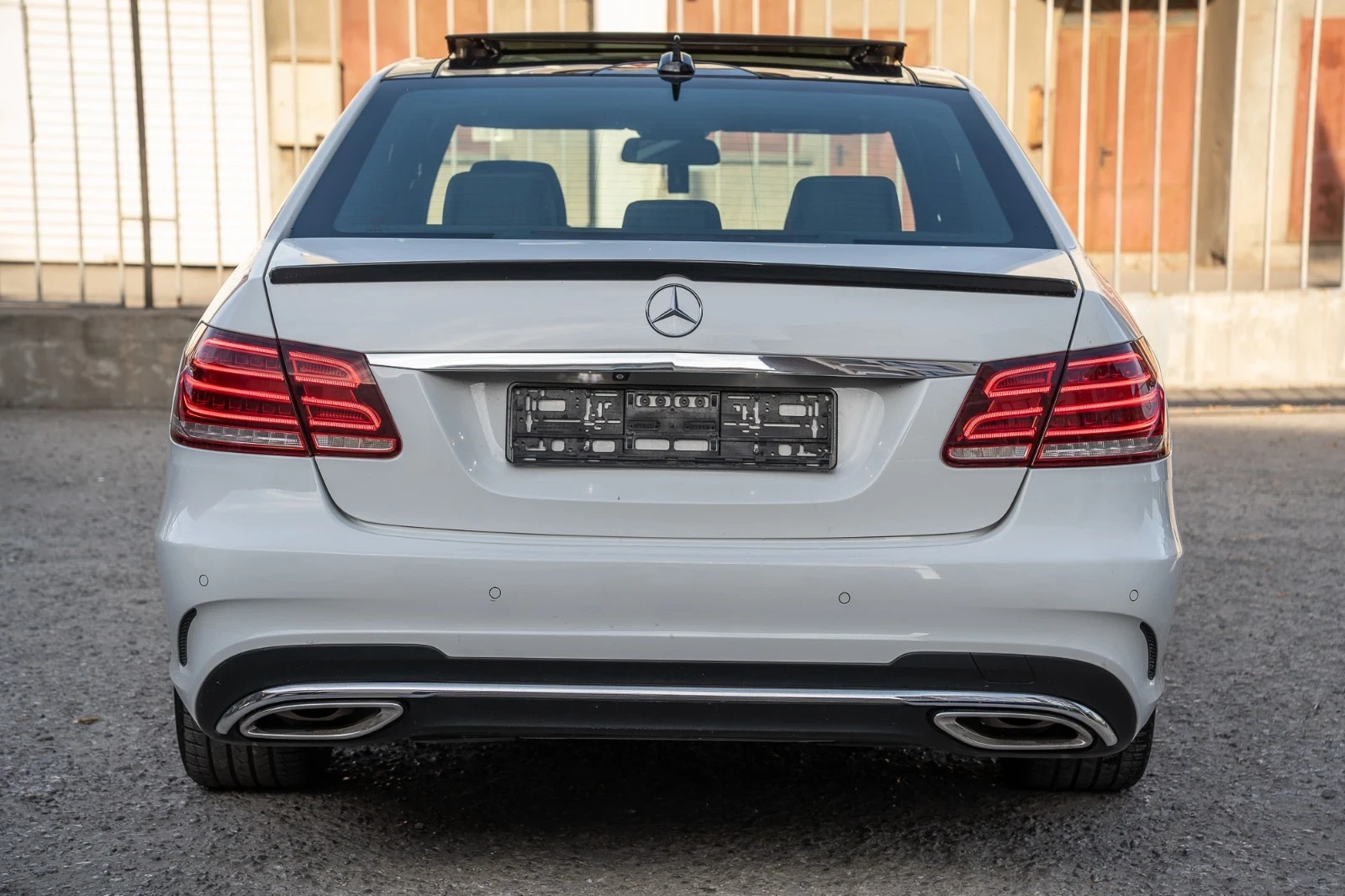 Mercedes-Benz E 350 PANO-AMG-FACE-360CAM-���������-DISTR-�����-FULL | Mobile.bg � ����������� 5