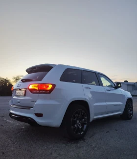 Jeep Cherokee SRT, БЕЗ УДАРИ, перфектен, снимка 3