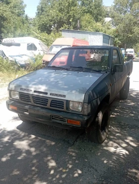 Nissan Navara 2.4ГАЗ KING-CAB, снимка 2
