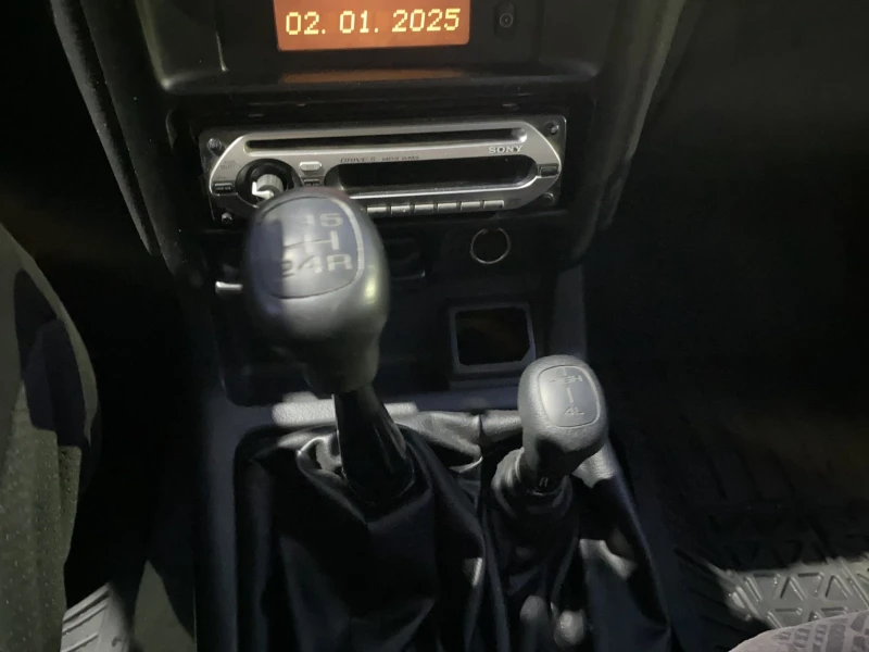 Opel Frontera 2.2, снимка 11 - Автомобили и джипове - 49485549