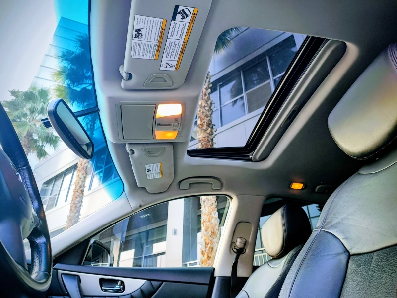 Infiniti QX70, снимка 12 - Автомобили и джипове - 52362145