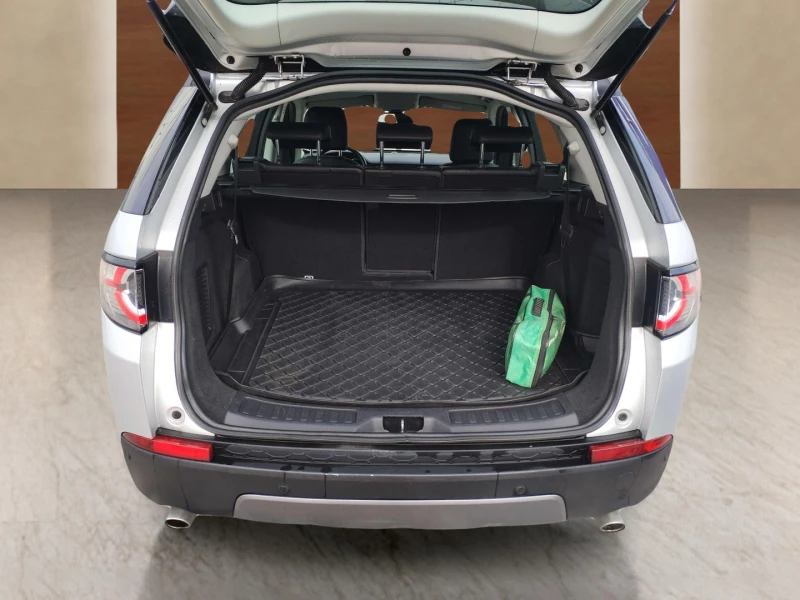 Land Rover Discovery Sport 2.0 TD4, снимка 12 - Автомобили и джипове - 53427479