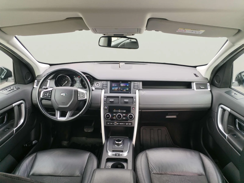 Land Rover Discovery Sport 2.0 TD4, снимка 11 - Автомобили и джипове - 53427479