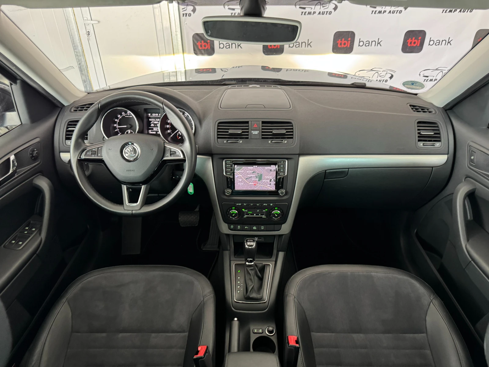 Skoda Yeti 2.0TDI* 150к.с* С ПЪЛНА СЕРВИЗНА ИСТОРИЯ В SKODA - изображение 9