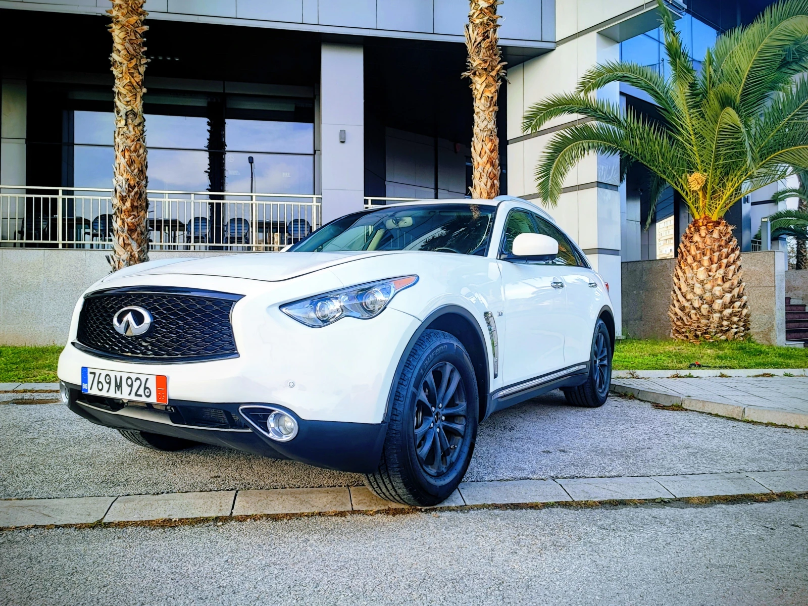 Infiniti QX70 | Mobile.bg   1