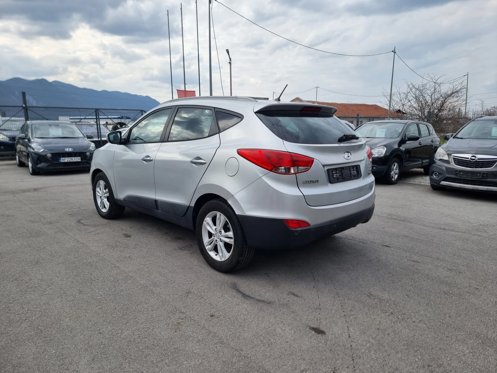 Hyundai IX35 1.7CRDI, снимка 4 - Автомобили и джипове - 53041662