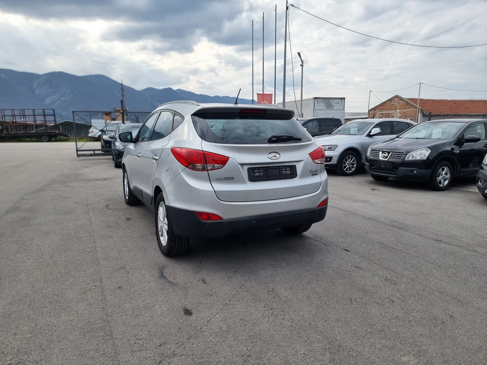Hyundai IX35 1.7CRDI, снимка 5 - Автомобили и джипове - 53041662
