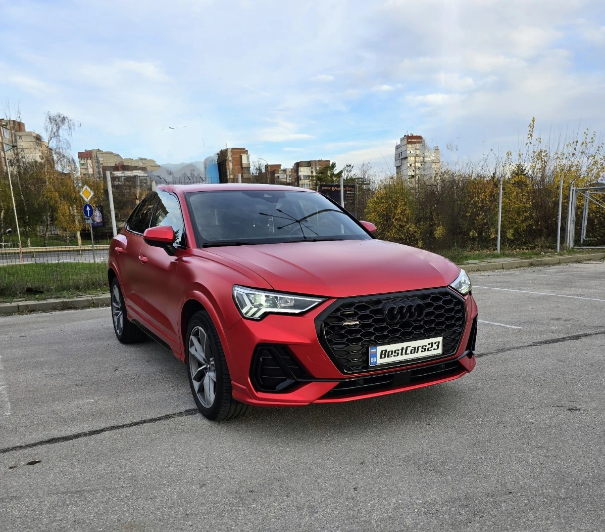Audi Q3 S-Line* 2.0 190HP* Quattro* Digital
