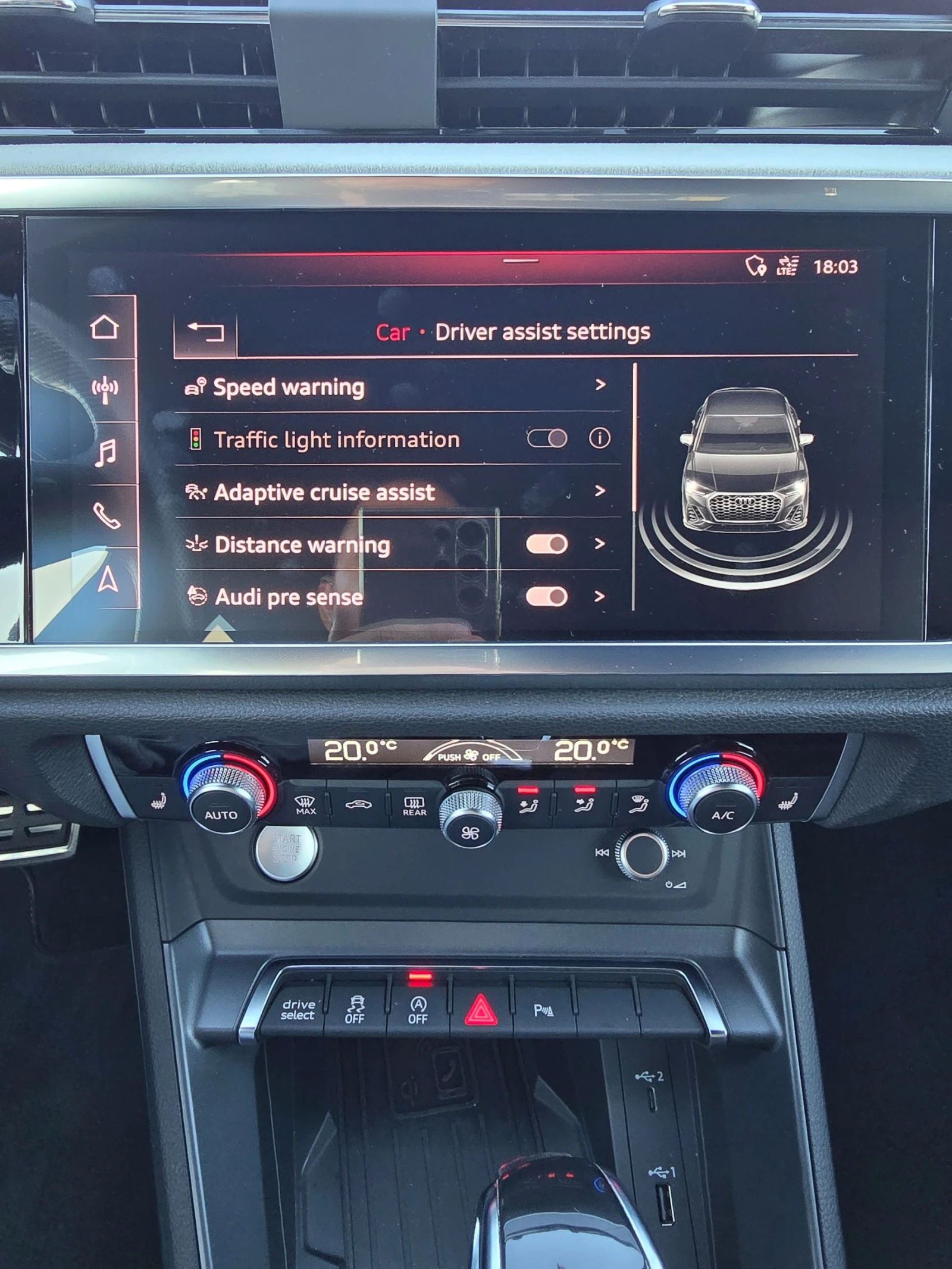 Audi Q3 S-Line* 2.0 190HP* Quattro* Digital - изображение 10