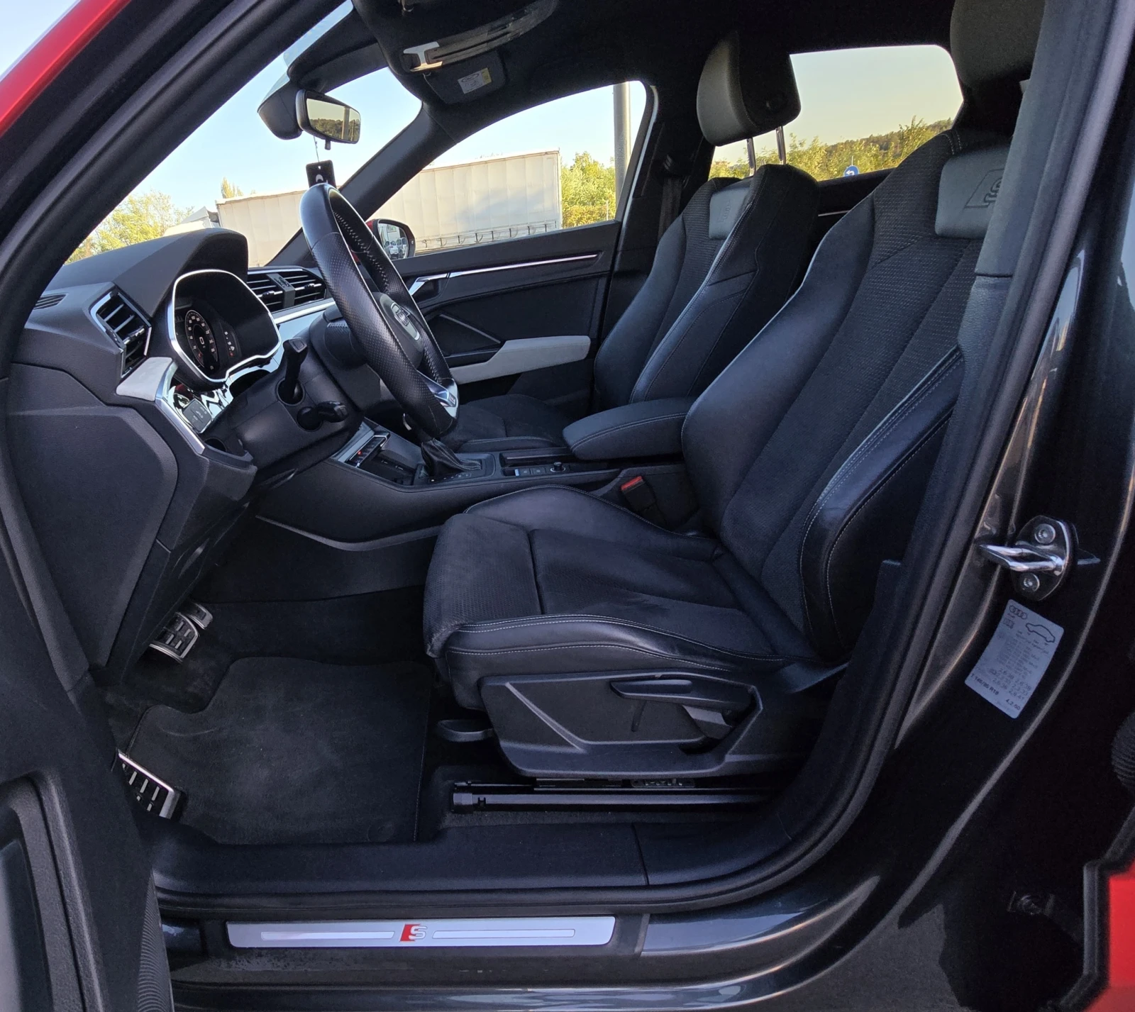 Audi Q3 S-Line* 2.0 190HP* Quattro* Digital, снимка 13 - Автомобили и джипове - 53742941