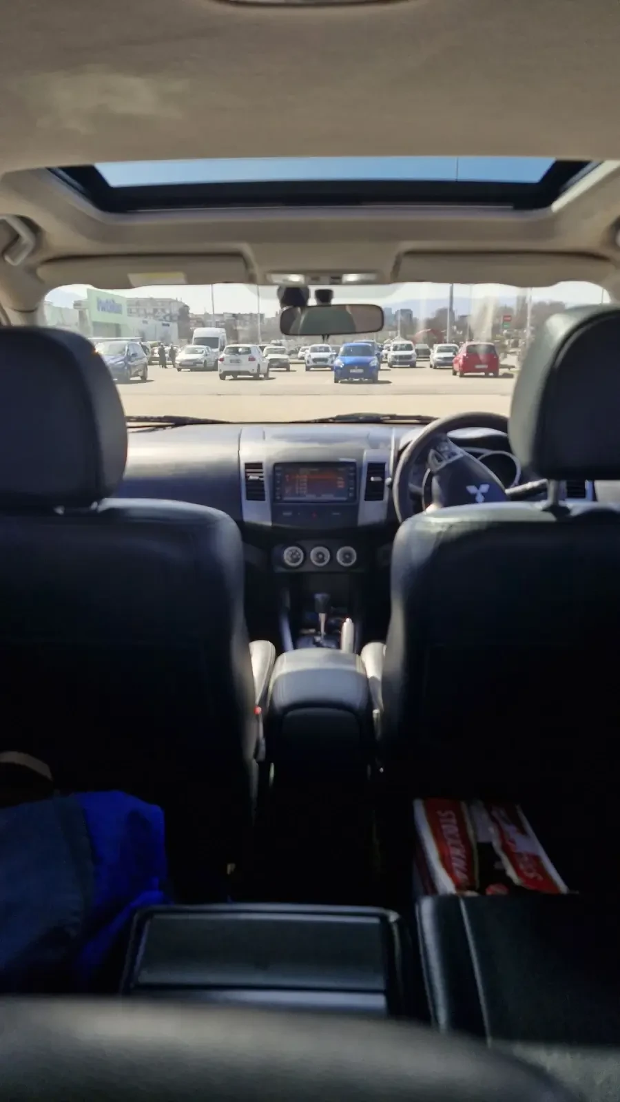 Mitsubishi Outlander 2.4 LPG, снимка 6 - Автомобили и джипове - 53965437