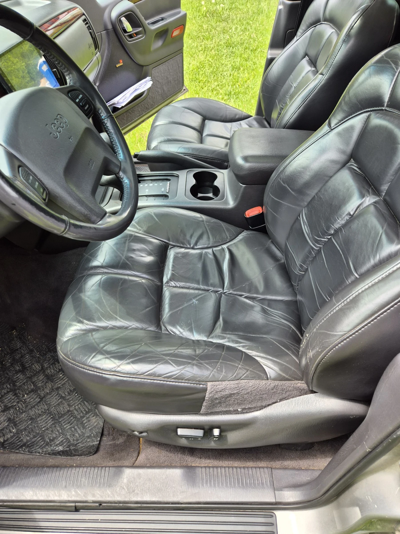 Jeep Grand cherokee 4.7 , снимка 6 - Автомобили и джипове - 54655164