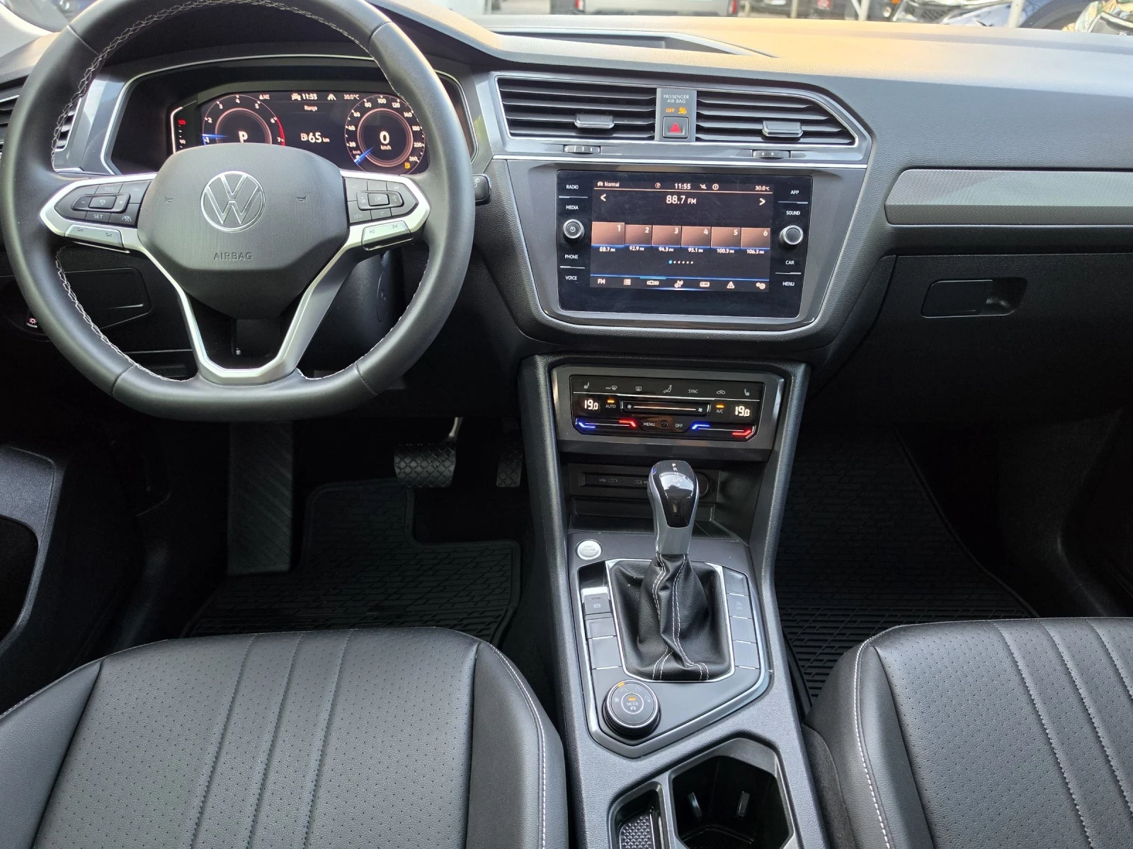 VW Tiguan 2.0TFSI 4MOTION* Allspace, снимка 8 - Автомобили и джипове - 55052115