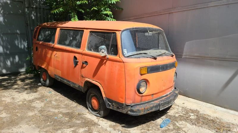 VW T2, снимка 2 - Бусове и автобуси - 47521410