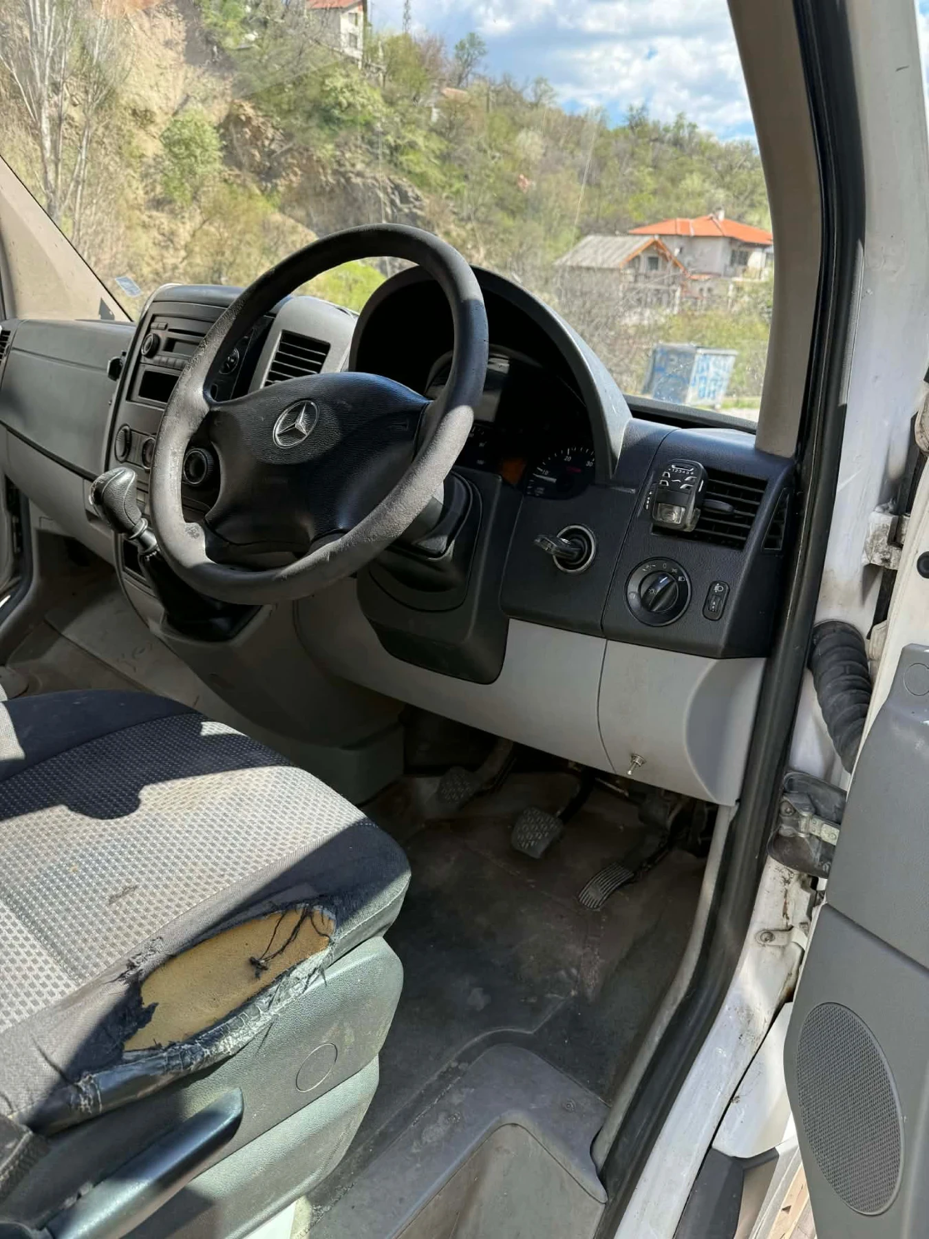 Mercedes-Benz 313, снимка 7 - Бусове и автобуси - 54190914