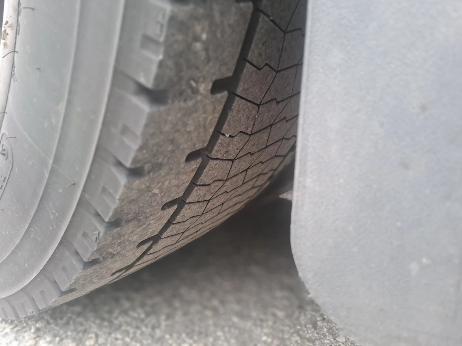 Iveco Stralis Влекач, снимка 11 - Камиони - 54243474