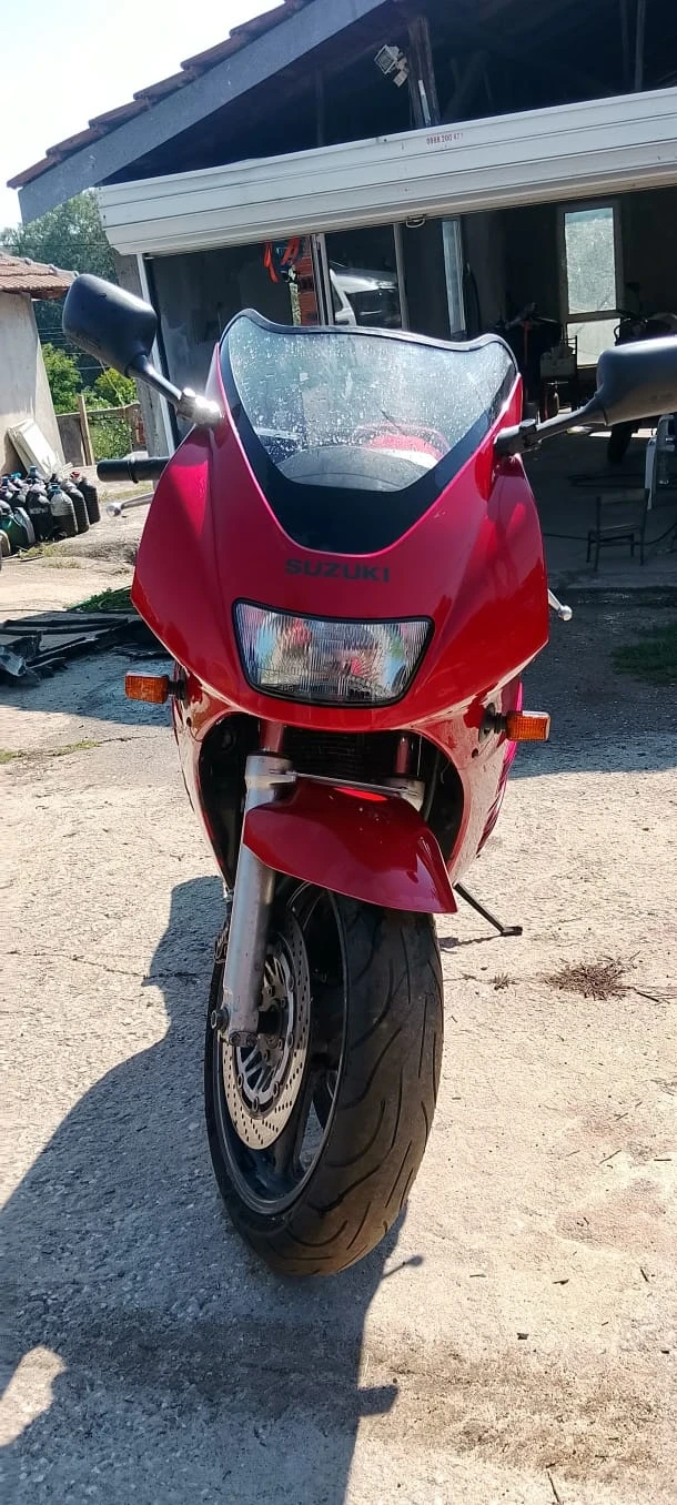 Suzuki Rf