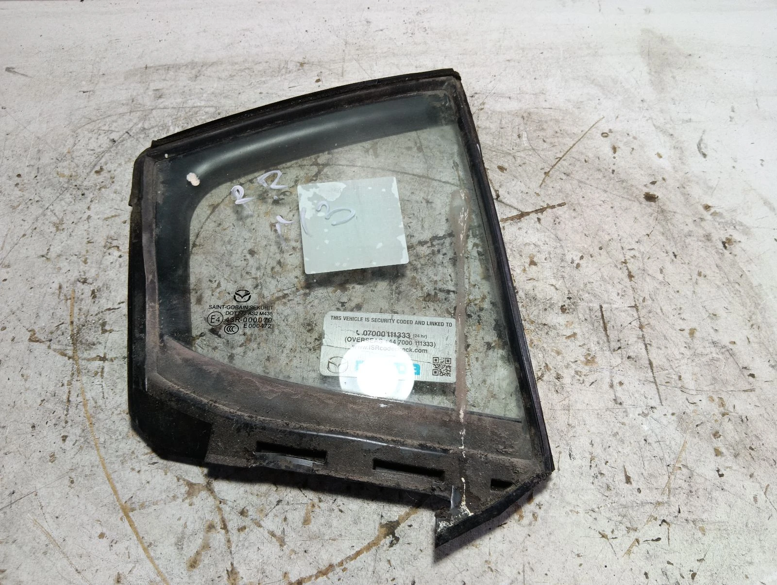 стъкло странично задно дясно хечбек 43R000070 E000472 Mazda 3
