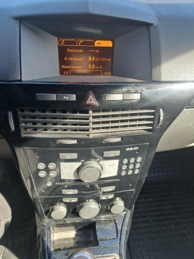 Opel Astra 1, 6 бензин 115коня  2011г.на части , снимка 10