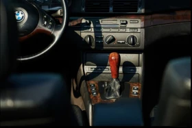 BMW 320, снимка 3