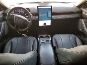 Ford Mustang Mach-E Premium, снимка 8
