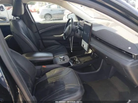 Ford Mustang Mach-E Premium, снимка 5