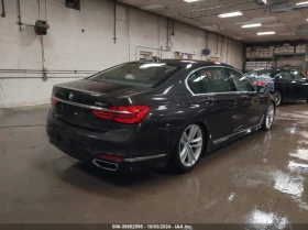 BMW 750 4.4L V-8 DI, DOHC, VVT, TURBO, 445HP All Wheel Dri, снимка 11