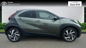 Toyota Aygo X Envy, AT, Bi-tone - 31900 лв. / 16310.21 € - 46315125 7