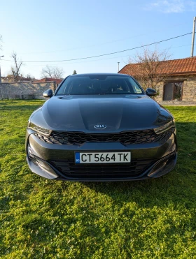 ������ Kia K5