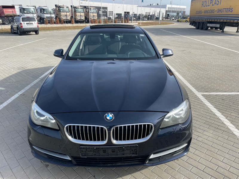 BMW 525 xDrive+Xenon+Euro6B+Navi+Sport Packet, снимка 8 - Автомобили и джипове - 42848499