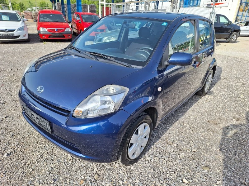 Daihatsu Sirion 1.0, снимка 3 - Автомобили и джипове - 45844198