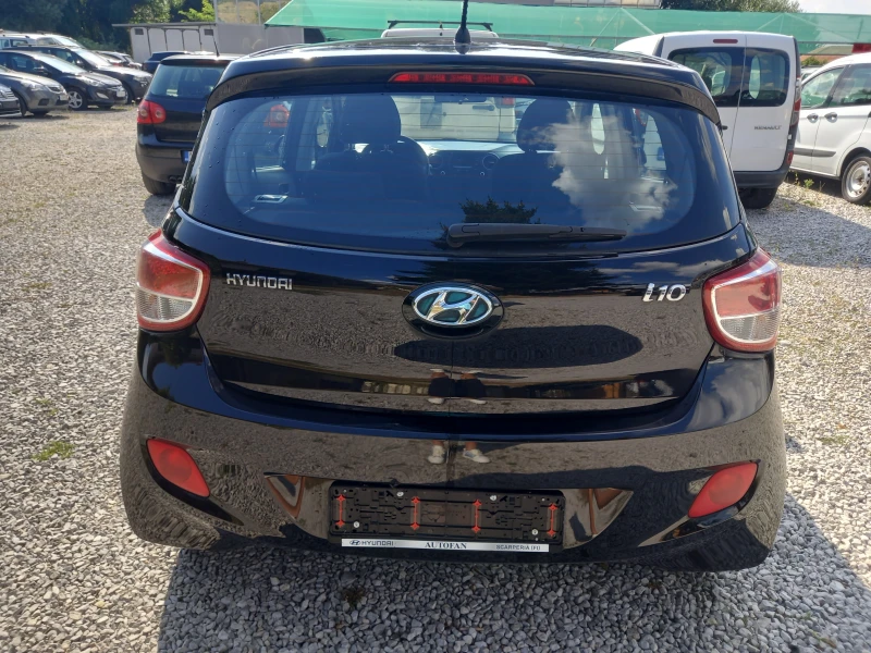 Hyundai I10 1.0 Газ, снимка 4 - Автомобили и джипове - 47009360