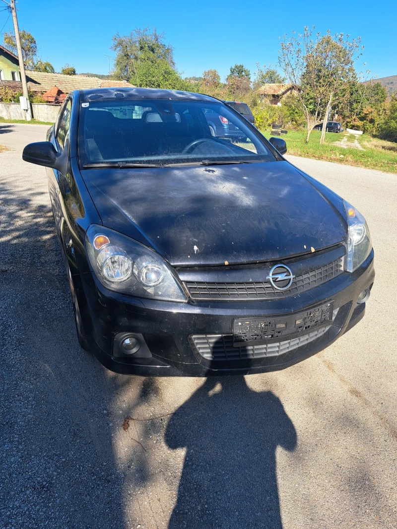 Opel Astra 1, 6 бензин 115коня  2011г.на части , снимка 2 - Автомобили и джипове - 48226378