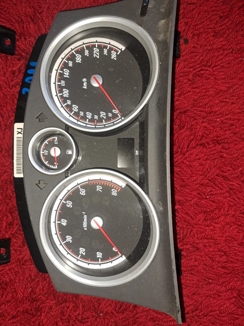 Opel Astra 1, 6 бензин 115коня  2011г.на части , снимка 15 - Автомобили и джипове - 48226378