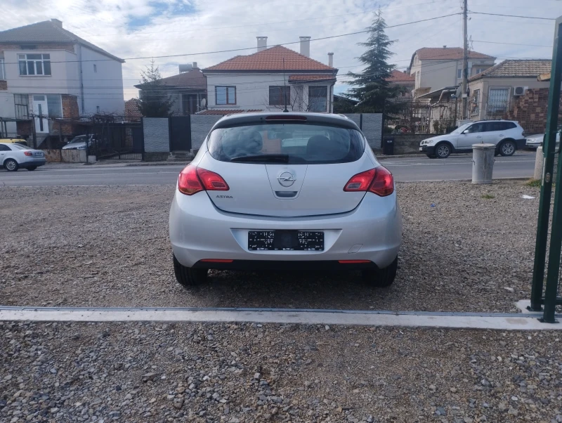 Opel Astra 1.4 ГАЗ/БЕНЗИН , снимка 5 - Автомобили и джипове - 48348373