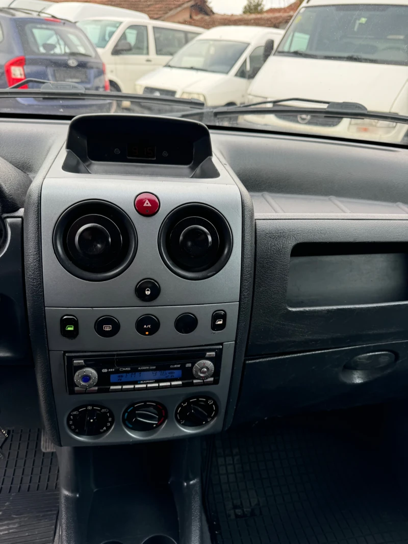 Citroen Berlingo 1.6HDI КЛИМАТИК, снимка 10 - Автомобили и джипове - 51190885