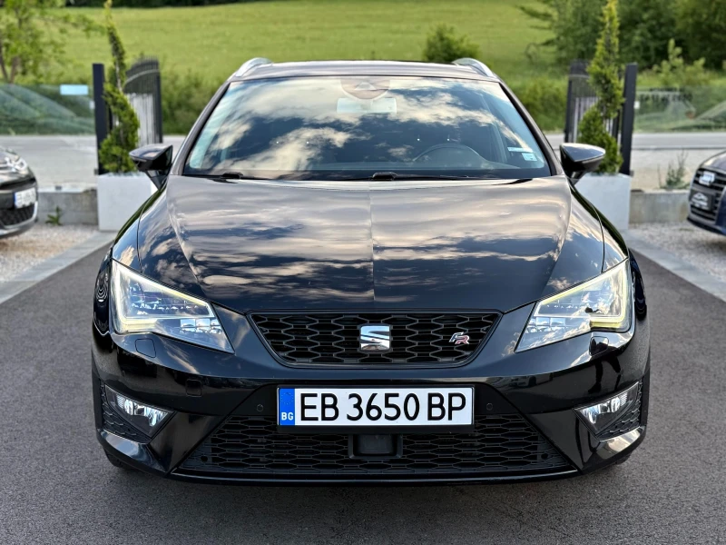 Seat Leon FR DSG PANO DISTRONIC NAVI PODGREV, снимка 2 - Автомобили и джипове - 50290858