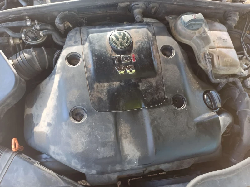 VW Passat, снимка 4 - Автомобили и джипове - 52622745