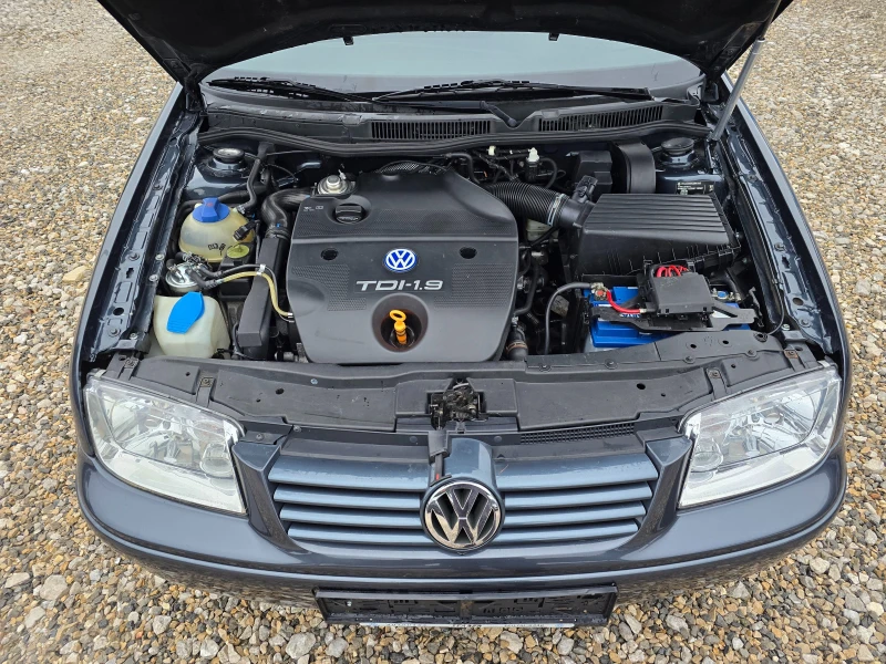 VW Bora 1.9TDI 90КС ! ! КЛИМАТРОНИК , снимка 16 - Автомобили и джипове - 52589781