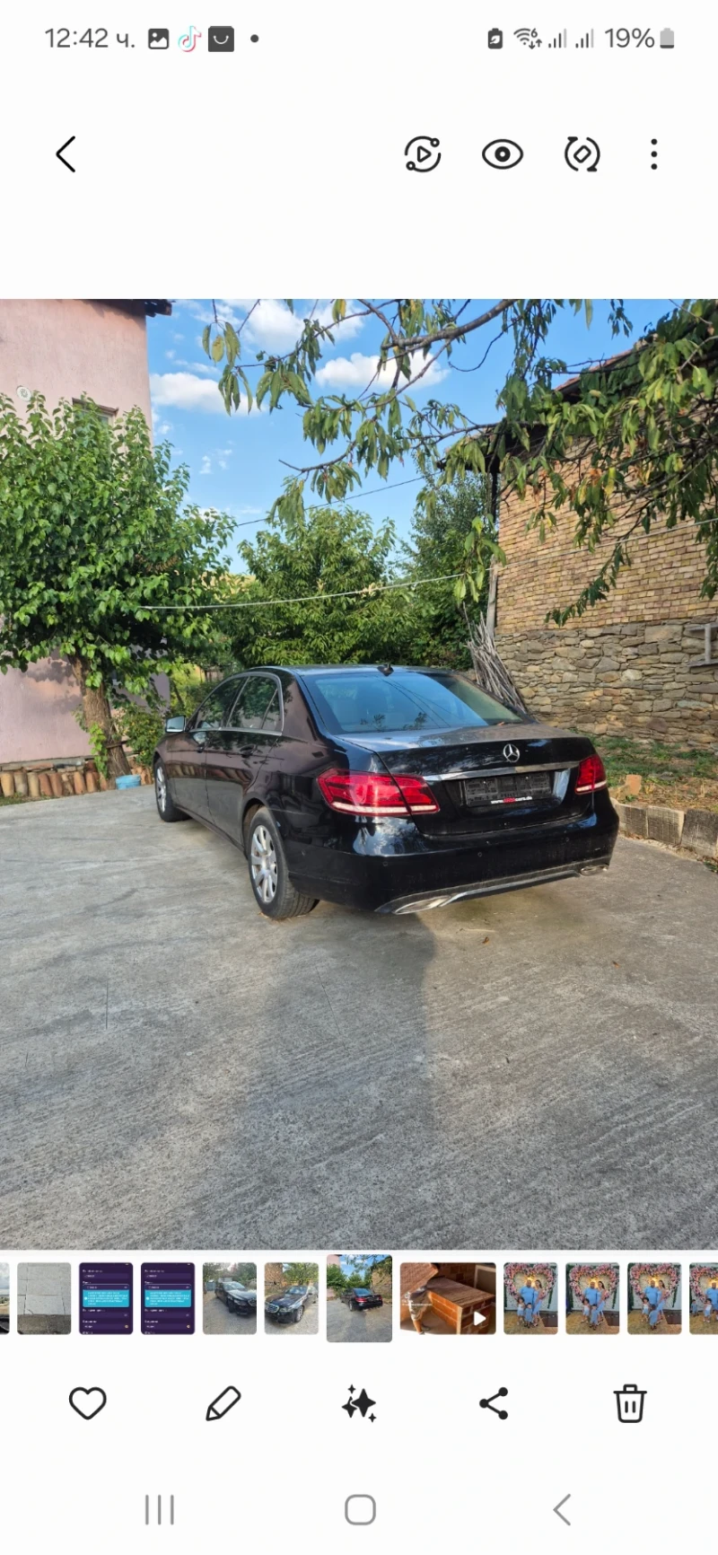 Mercedes-Benz E 220, снимка 4 - Автомобили и джипове - 52592359