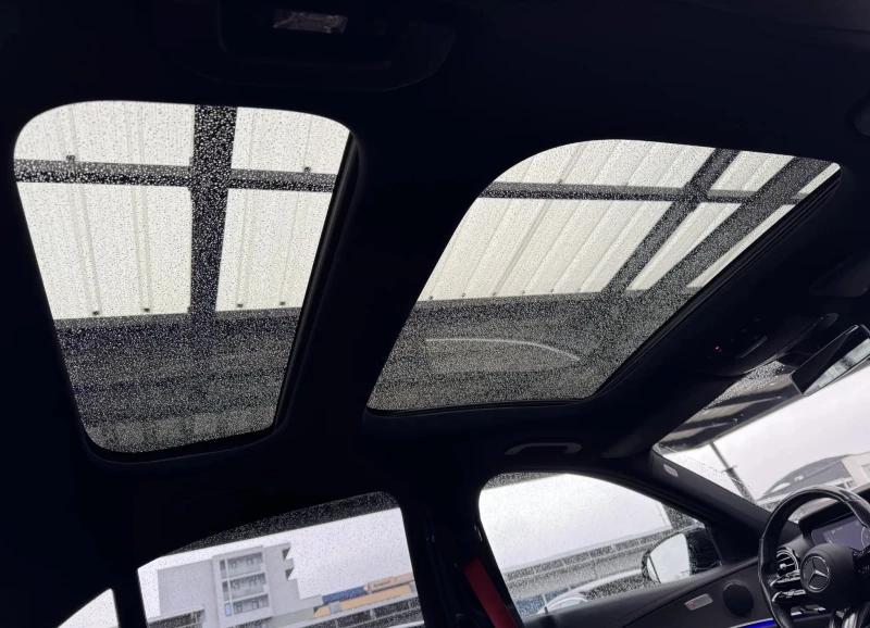 Mercedes-Benz E 53 AMG 4Matic+ , снимка 10 - Автомобили и джипове - 53423096