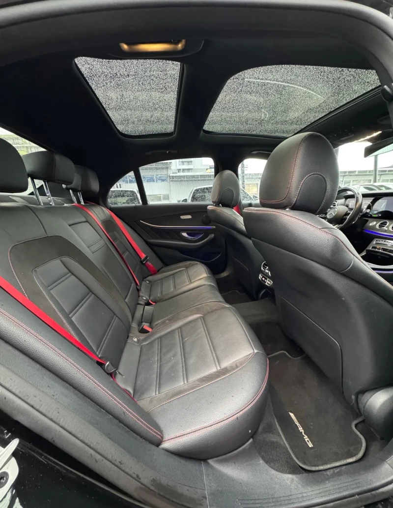 Mercedes-Benz E 53 AMG 4Matic+ , снимка 9 - Автомобили и джипове - 53423096