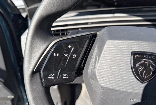 Peugeot 3008 210/ELECTRIC/213HP/ALLURE/NAVI/KLESS/360/114f - изображение 10
