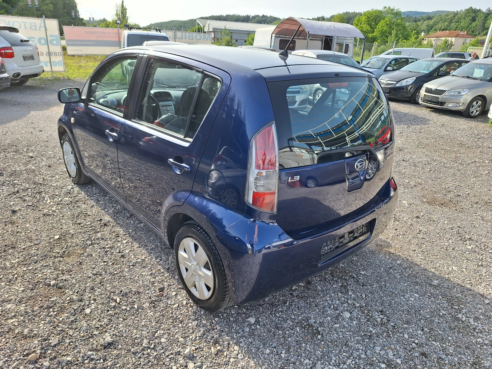 Daihatsu Sirion 1.0 - изображение 6